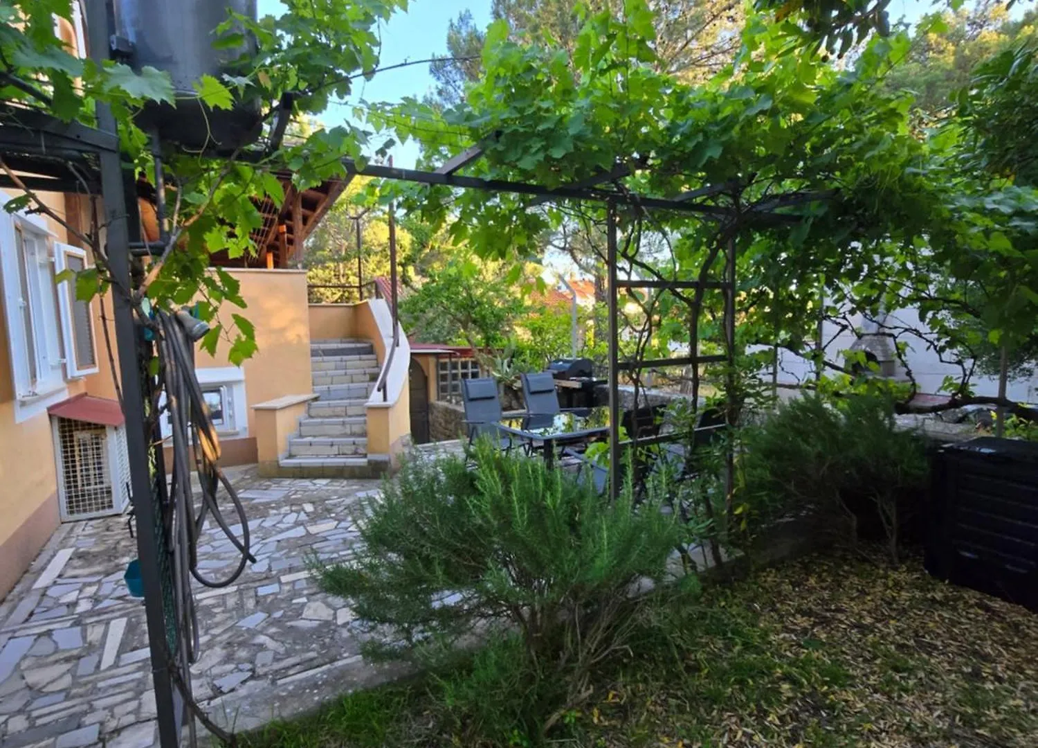 Family House Artatore Mali Losinj 0*,  Croatia