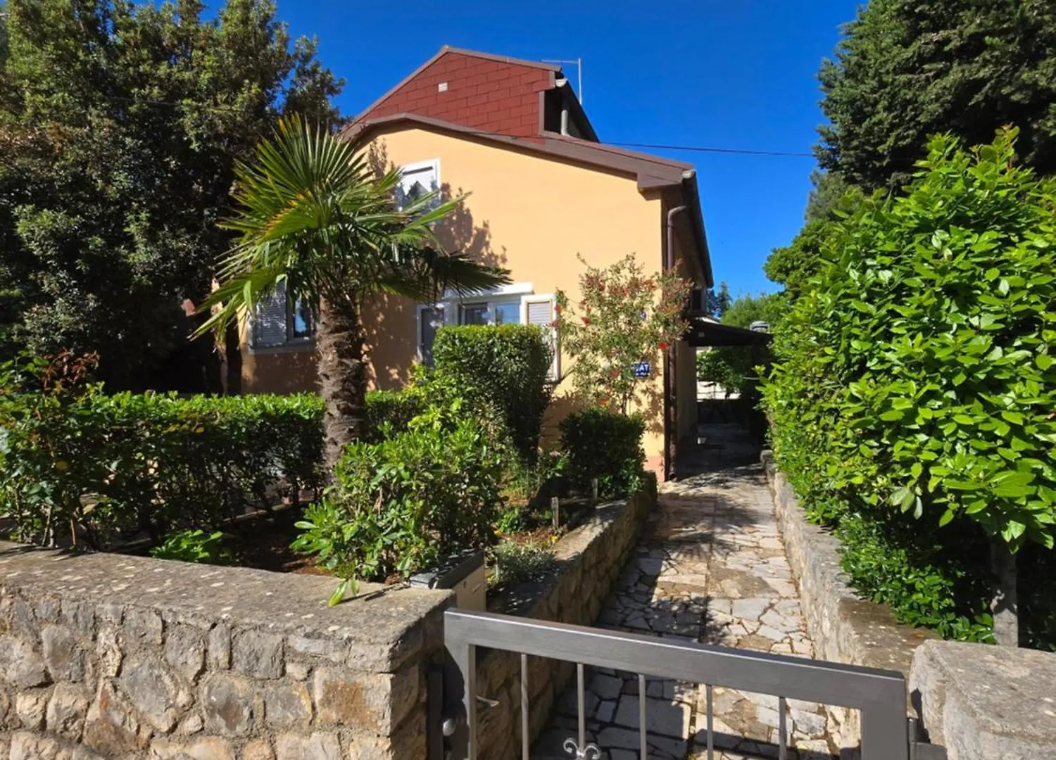 Family House Artatore Mali Losinj